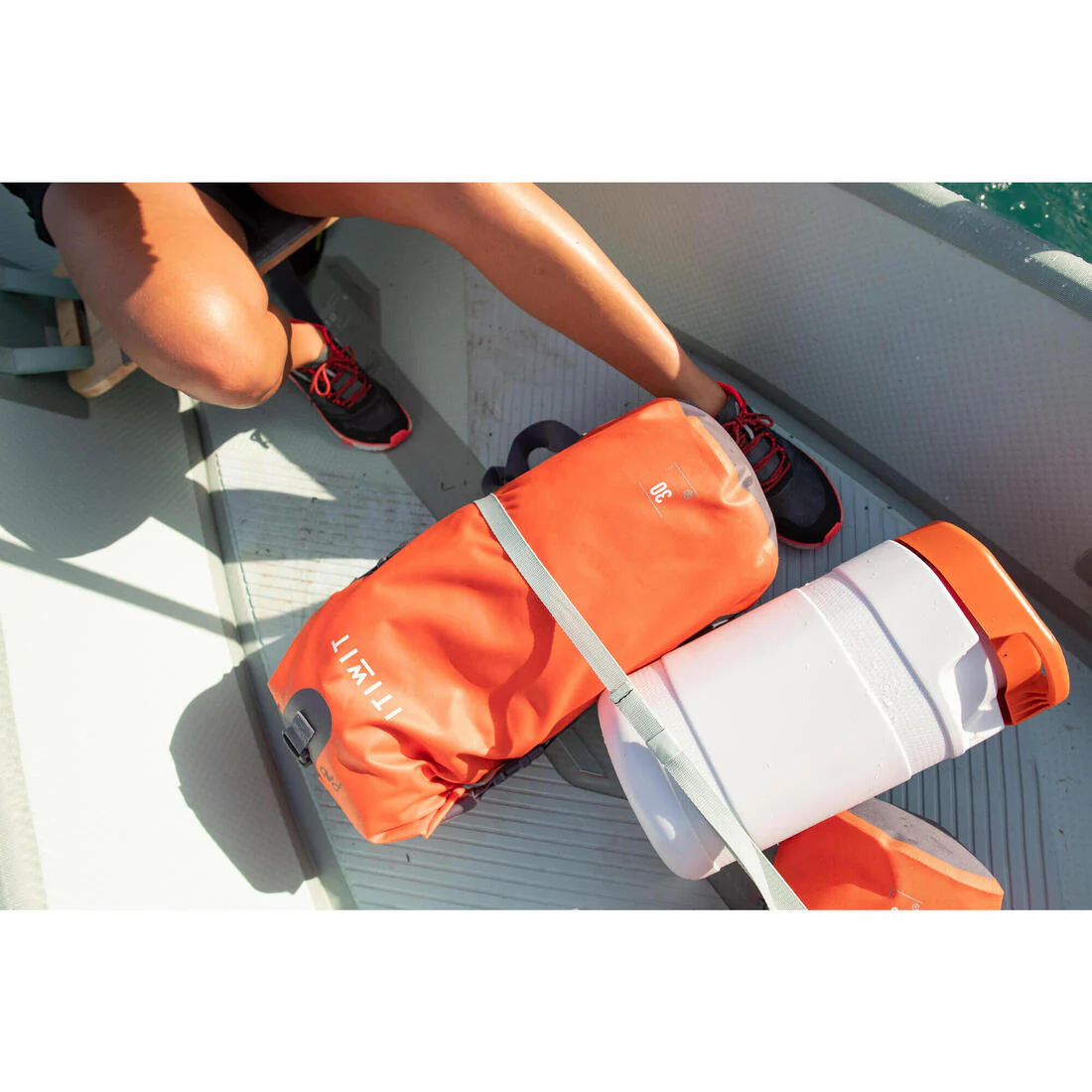 10 L Kayak Watertight Container - Image 9