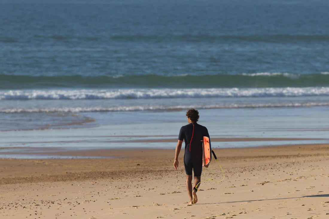 100 men’s 1.5 mm neoprene Shorty Surfing wetsuit - navy blue - Image 12