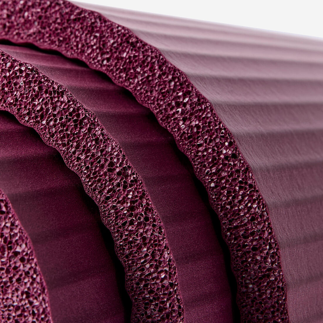 15 mm Comfortable Pilates Mat - Burgundy - Image 4