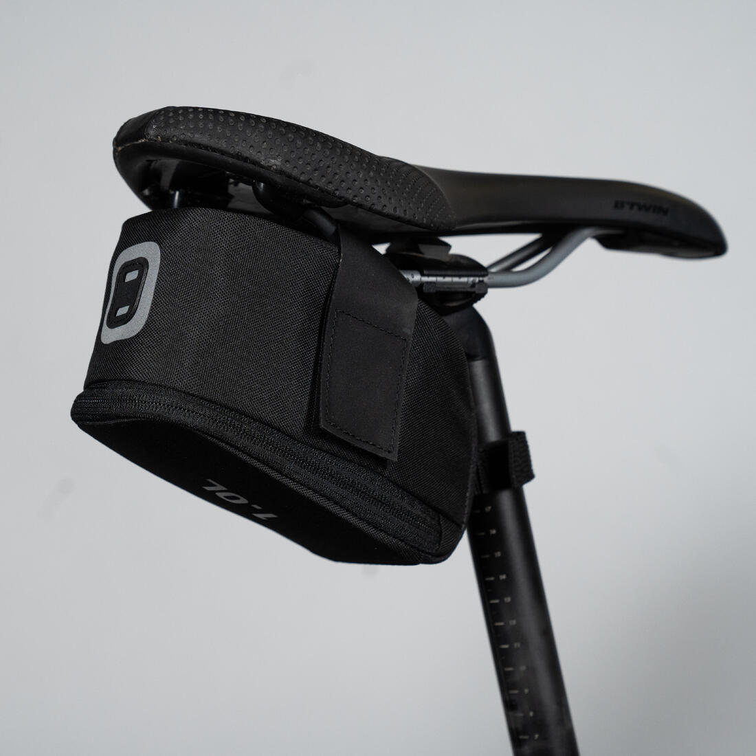 1L Saddle Bag Easy L - Black - Image 2