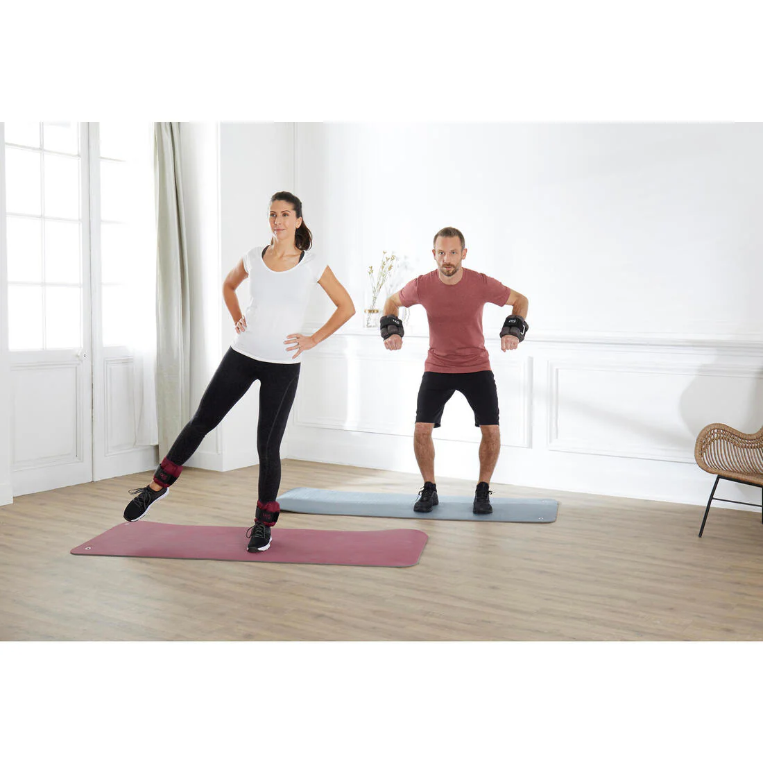 2 kg Adjustable Wrist / Ankle Weights Twin-Pack - Grey - Image 9