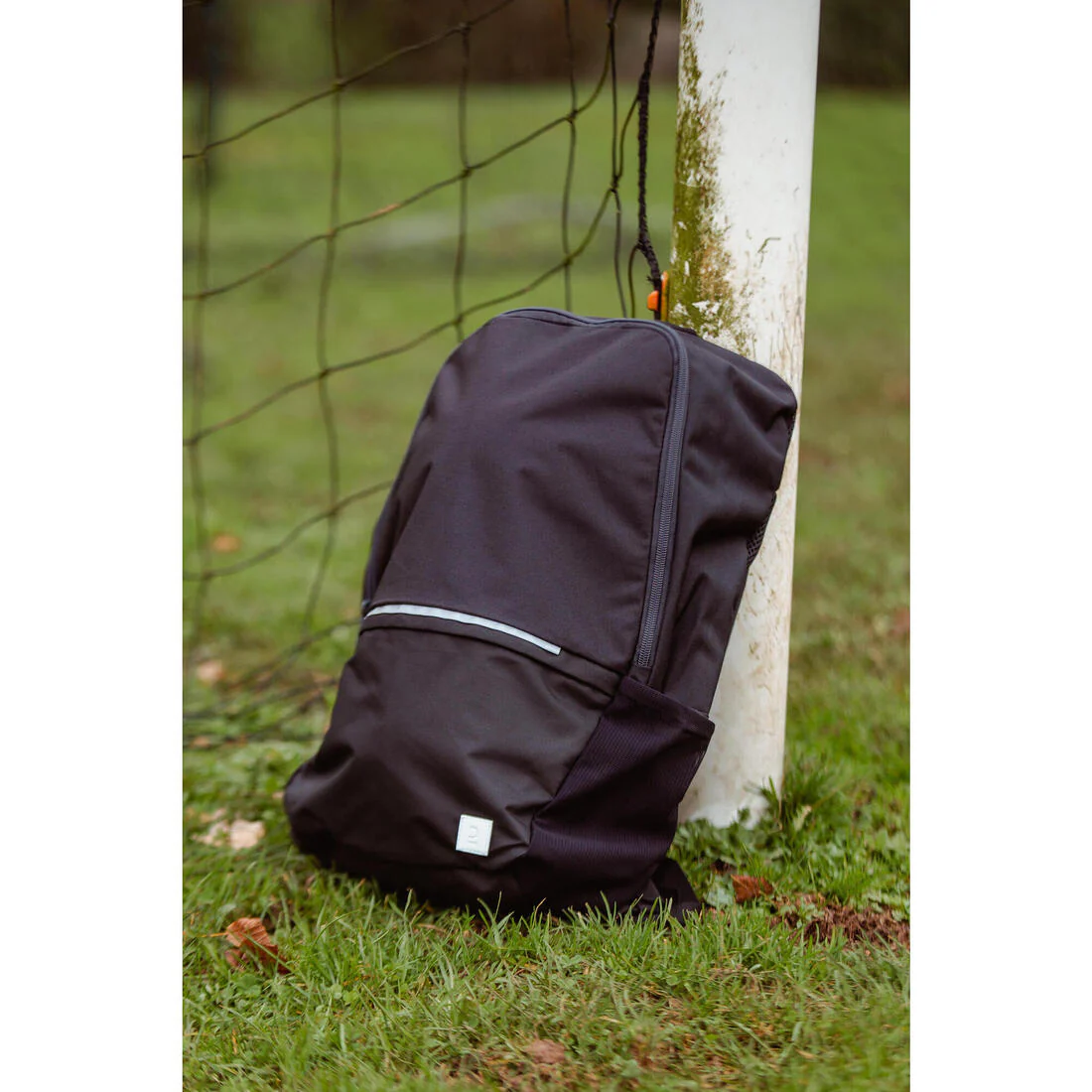 24L Backpack Essential - Black - Image 14
