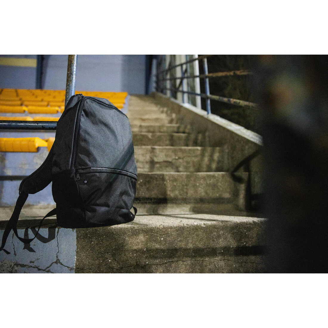 24L Backpack Essential - Black - Image 16