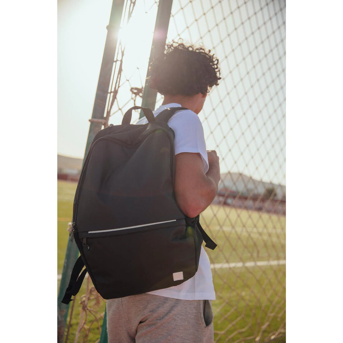 24L Backpack Essential - Black - Image 19