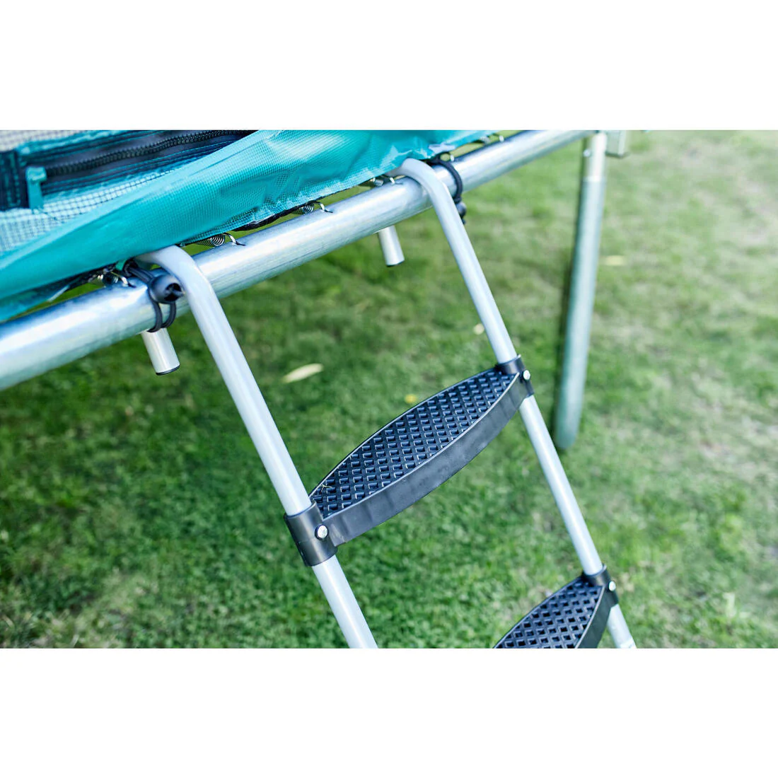 3-Step Ladder for 365/420/520 Trampolines - Image 10