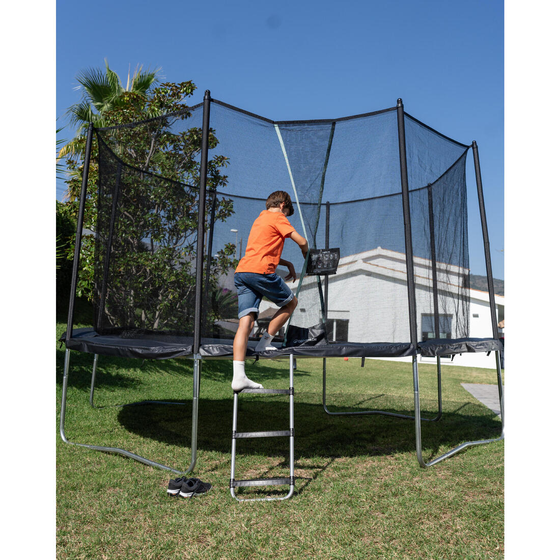 3-Step Ladder for 365/420/520 Trampolines - Image 7