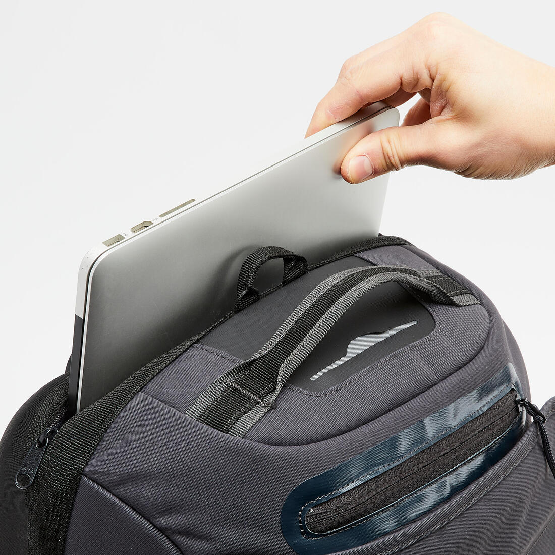 Suitcase 30 L Urban - Black - Image 9