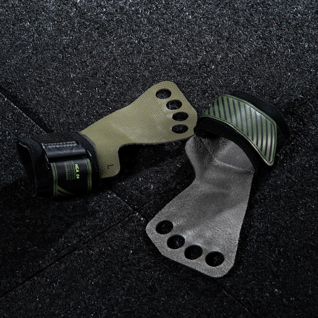 4-Fin Cross Training Hand Grip - Image 5