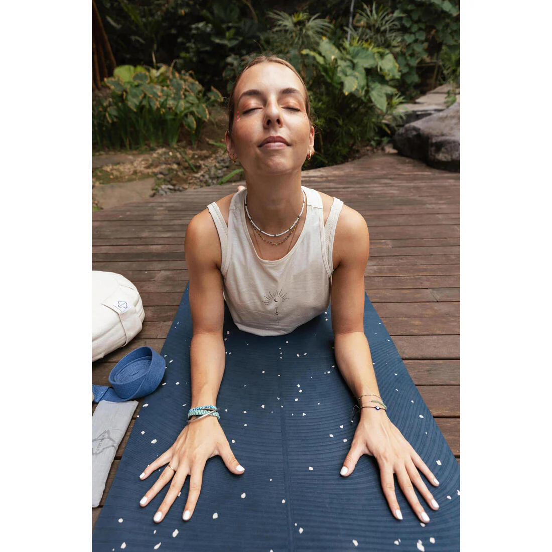 5 mm Grippy and Comfortable Gentle Yoga Mat - Image 9