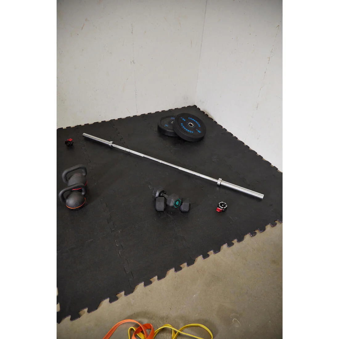 58 x 58 cm Modular Weight Training Mat - Image 9