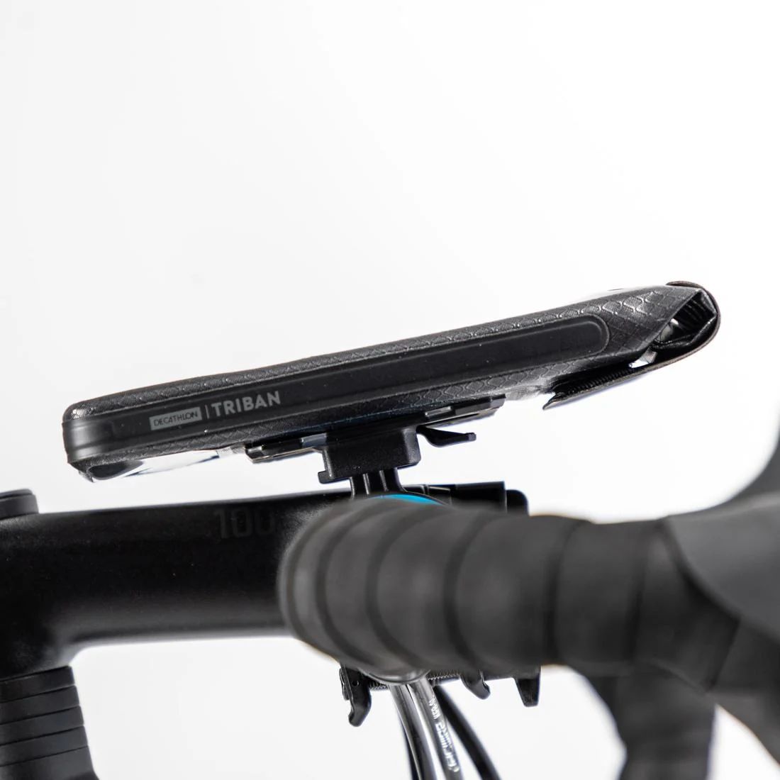 900 M Waterproof Bike Smartphone Holder - Image 3