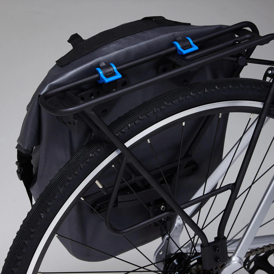 900 Ultra-Light Pannier Rack - Image 4