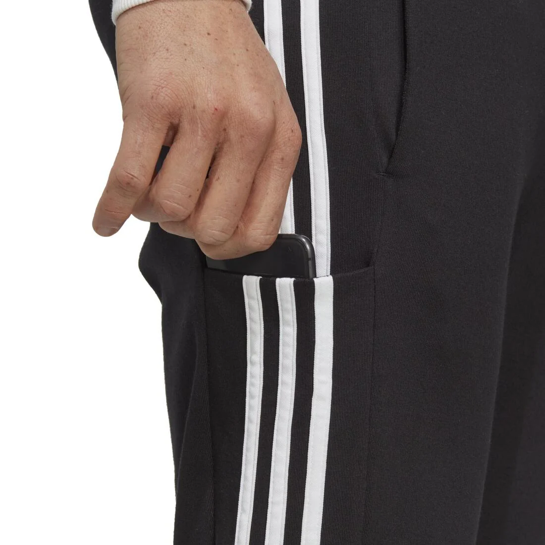 Adidas men essentials single jersey tapered open hem 3-stripes pants - Image 3