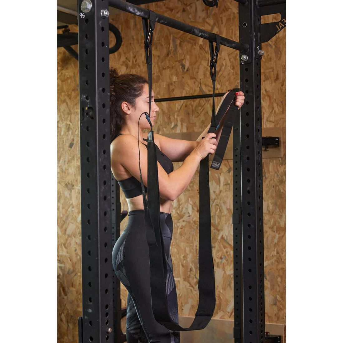 Adjustable Band for Pull-Up Assistance - Image 11