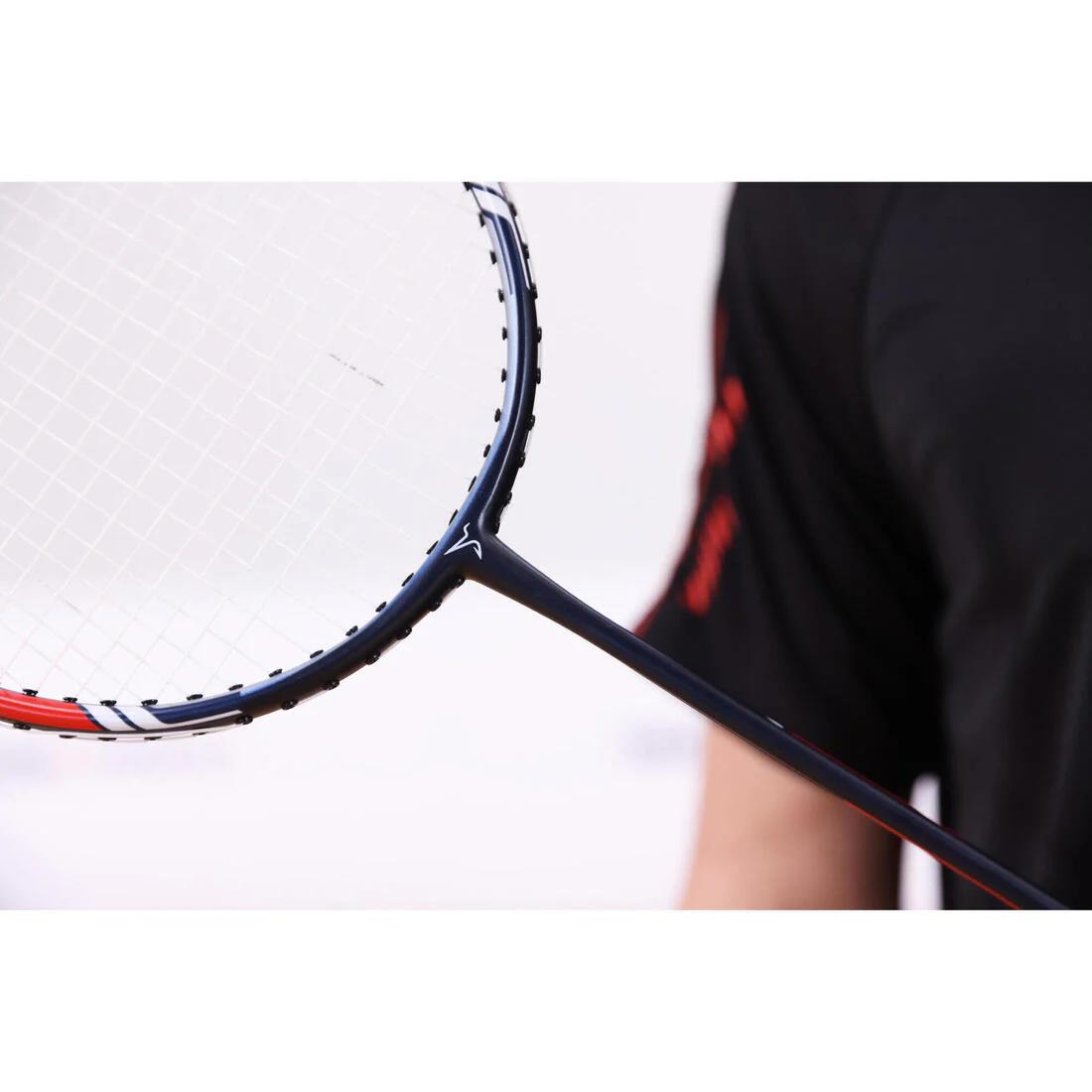 ADULT BADMINTON RACKET BR 160 SOLID NAVY - Image 18