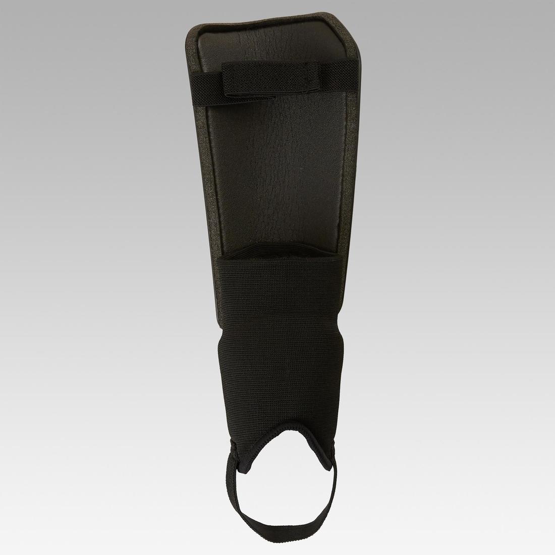 Adult Football Shin Pads Essential 140 - Black - Image 5