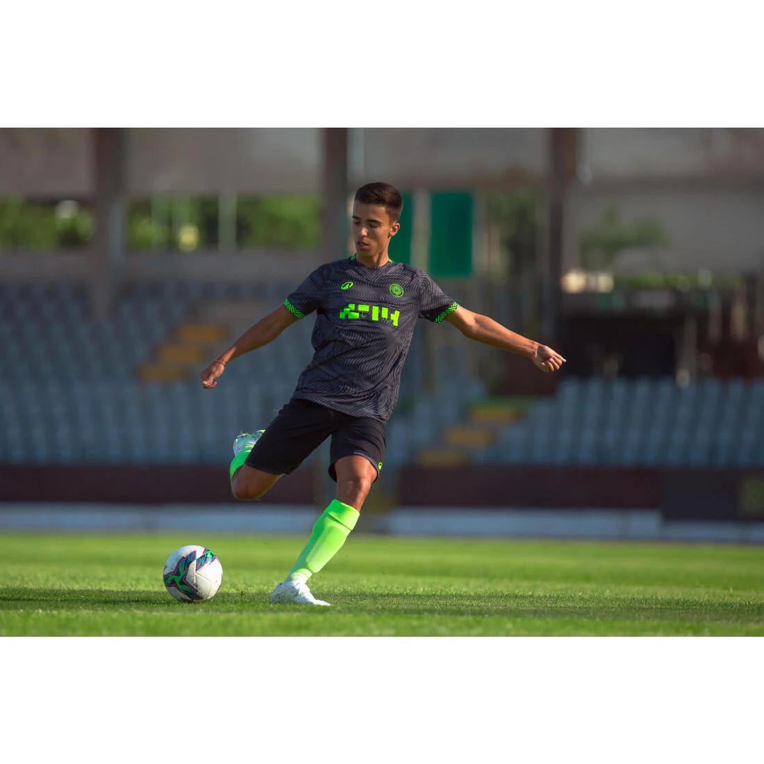 Adult Football Shirt Viralto II - Wavy Black/Neon - Image 9