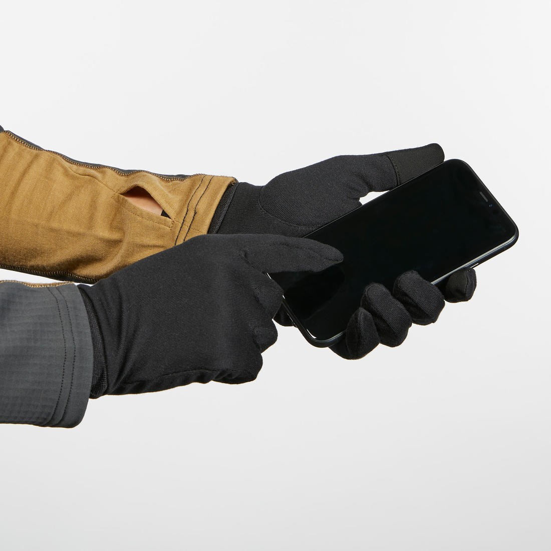 Adults’ trekking silk liner gloves, MT500 - Black - Image 3