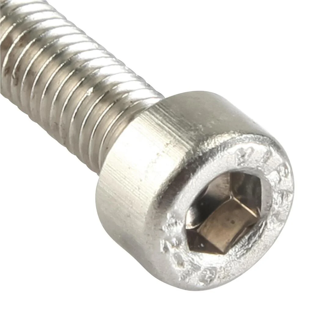 Bike Bottle Cage Screws 16 mm x2 - Image 4