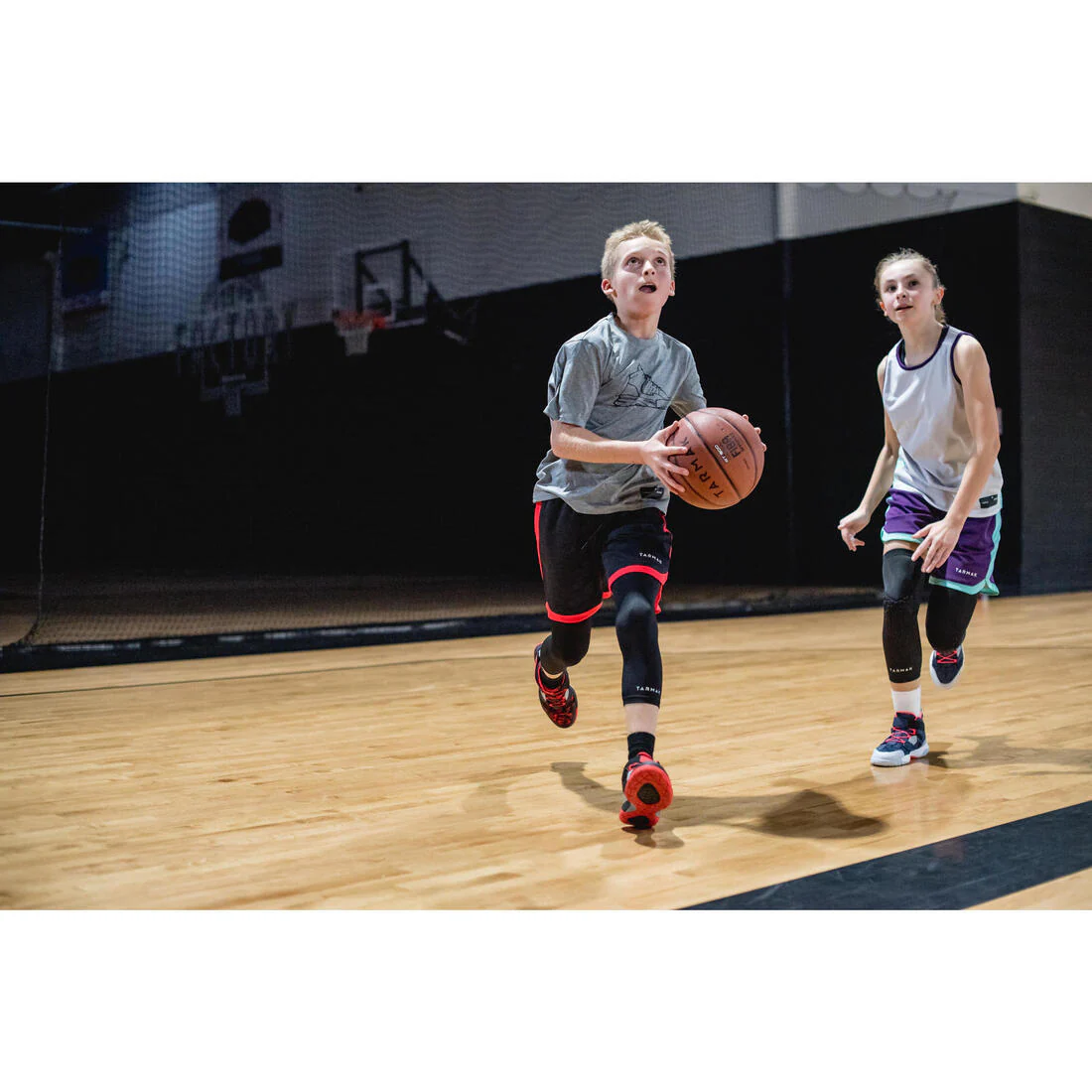 BT100 Kids' Size 5 Beginner Basketball, Under Age 10 - Orange - Image 7