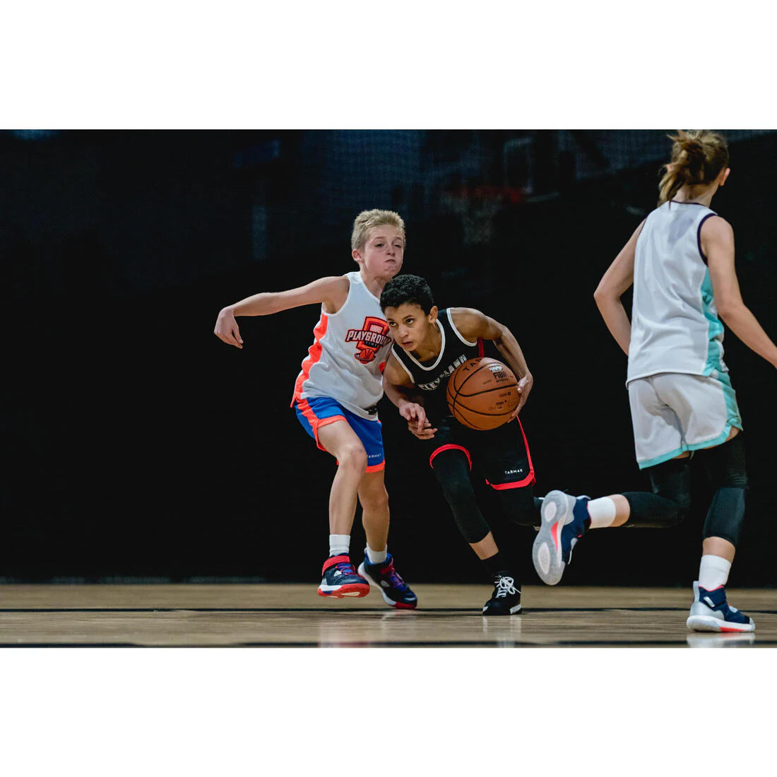 BT100 Kids' Size 5 Beginner Basketball, Under Age 10 - Orange - Image 8