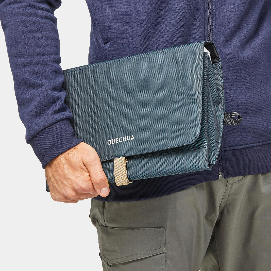 Camping Organiser - 3 Pockets - Image 3