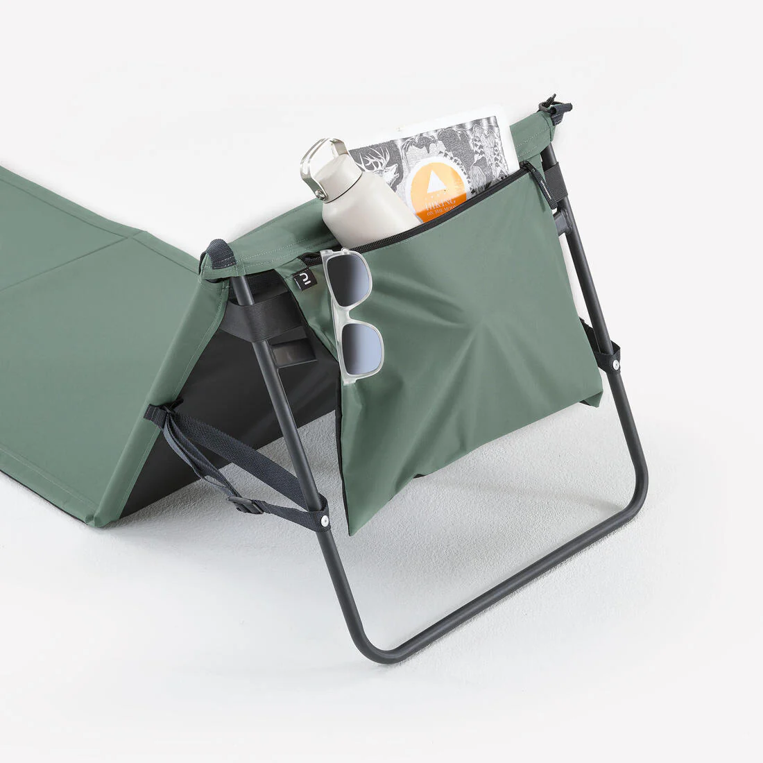Foldable beach and camping mat with a reclining backrest - Image 3