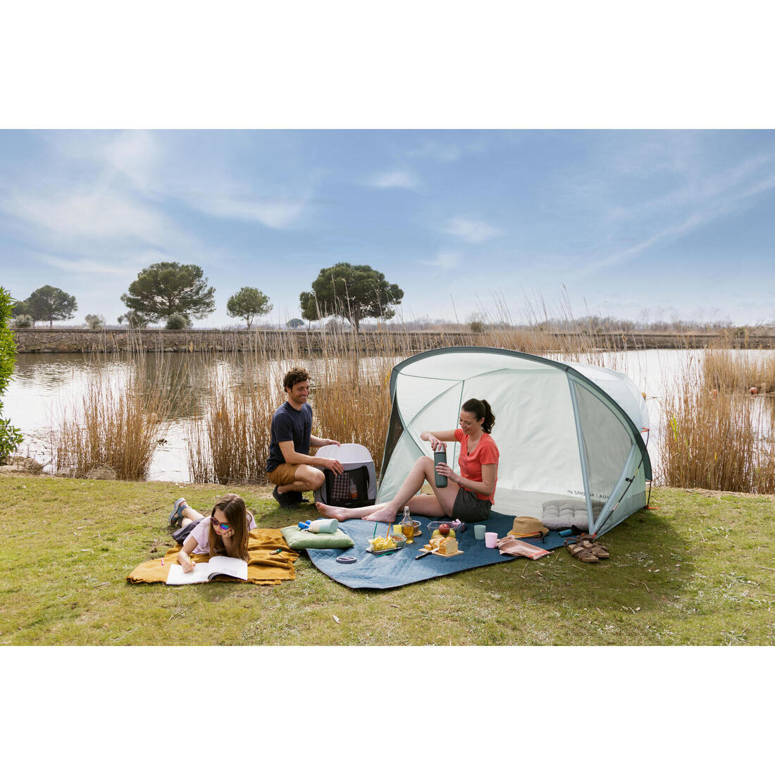 Camping Shelter with Poles - 4 person - Arpenaz 4P - Image 11
