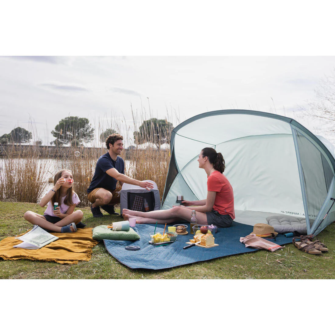 Camping Shelter with Poles - 4 person - Arpenaz 4P - Image 12