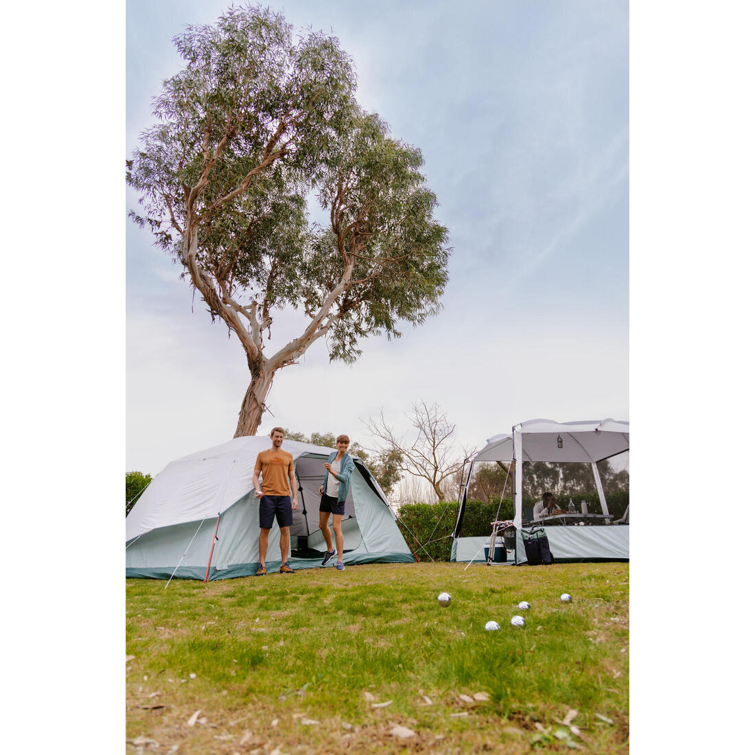 Camping tent with poles - Arpenaz 6 ULTRAFRESH - 6 Person - Image 3