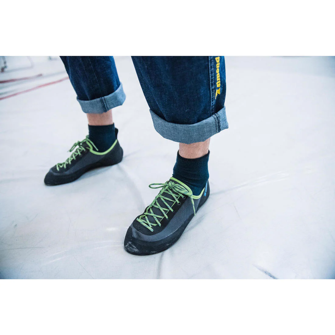 CLIMBING SHOES - ROCK - Image 3