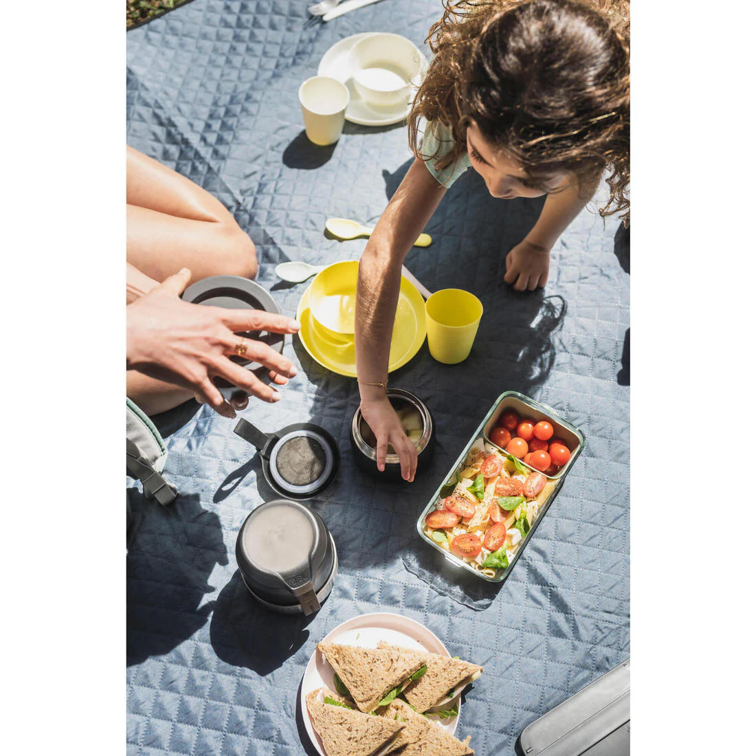 Comfort blanket for picnics and camping - 170 x 140 cm - Image 3