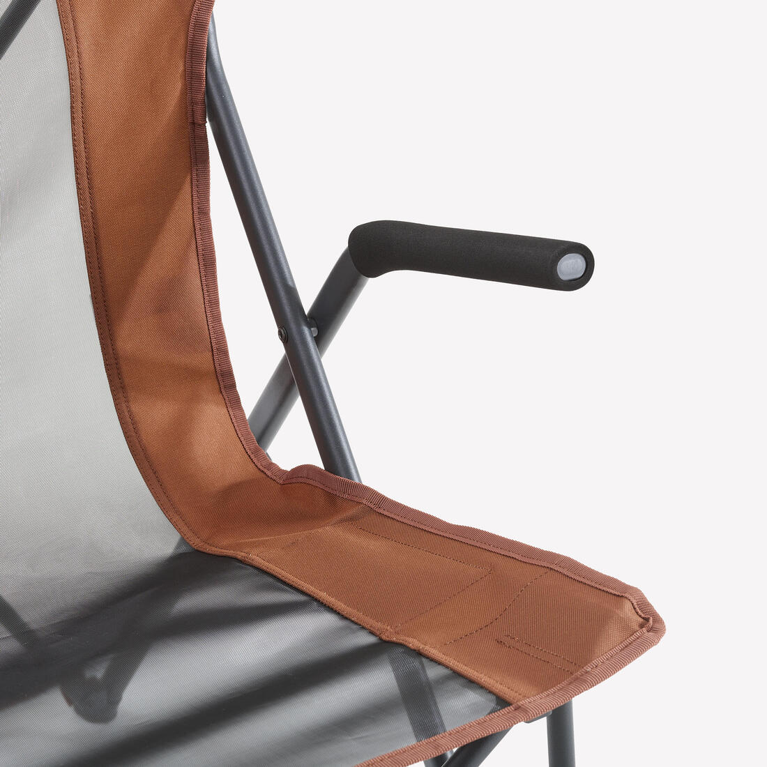 Comfortable folding camping armchair - Image 6
