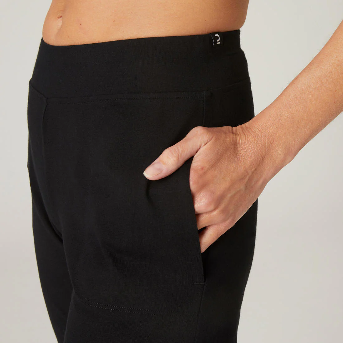 Cotton Fitness Shorts Fit+ Straight Cut - Black - Image 4