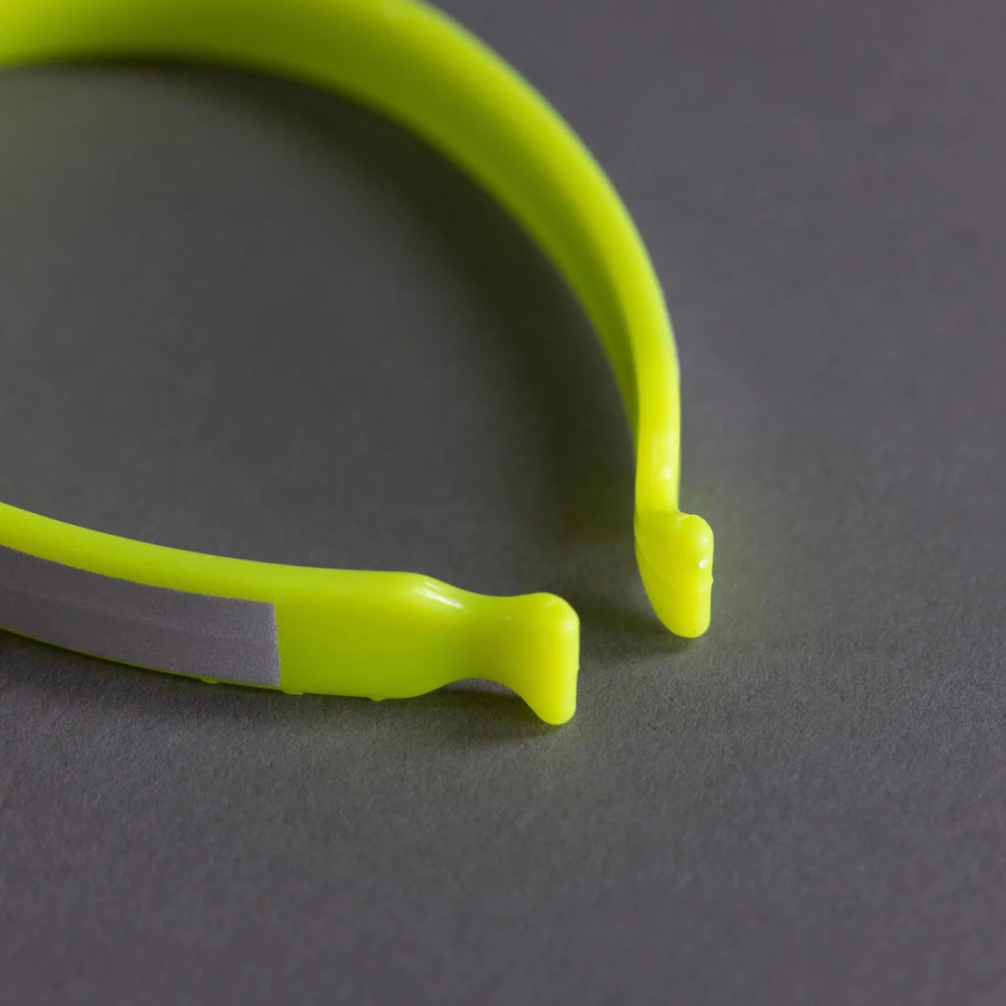 Cycling Trouser Clip - Yellow - Image 4
