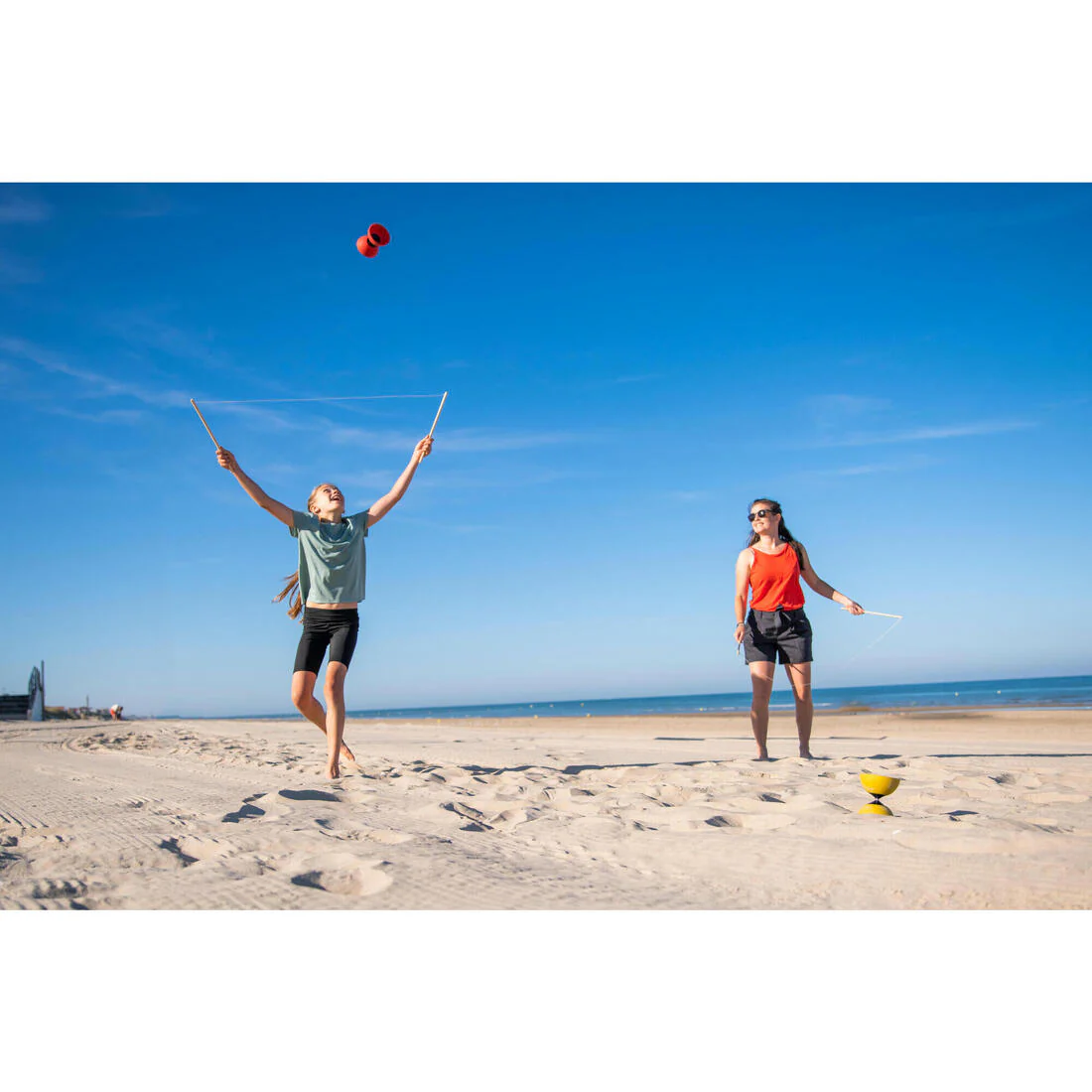Diabolo with Wooden Sticks 100 - Image 16