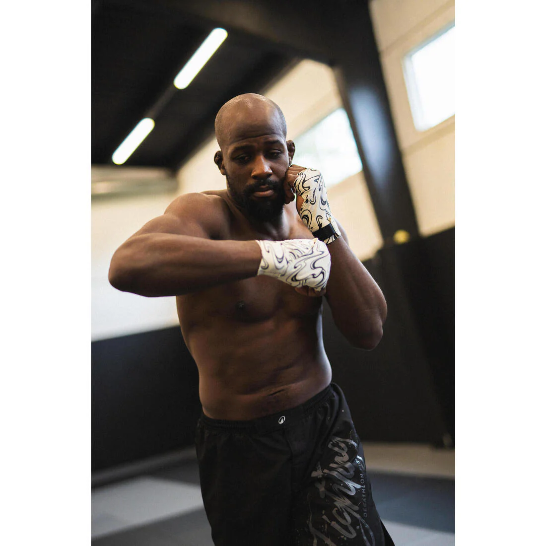 Durable Boxing Wraps 3 m - Off-White/Black - Image 5