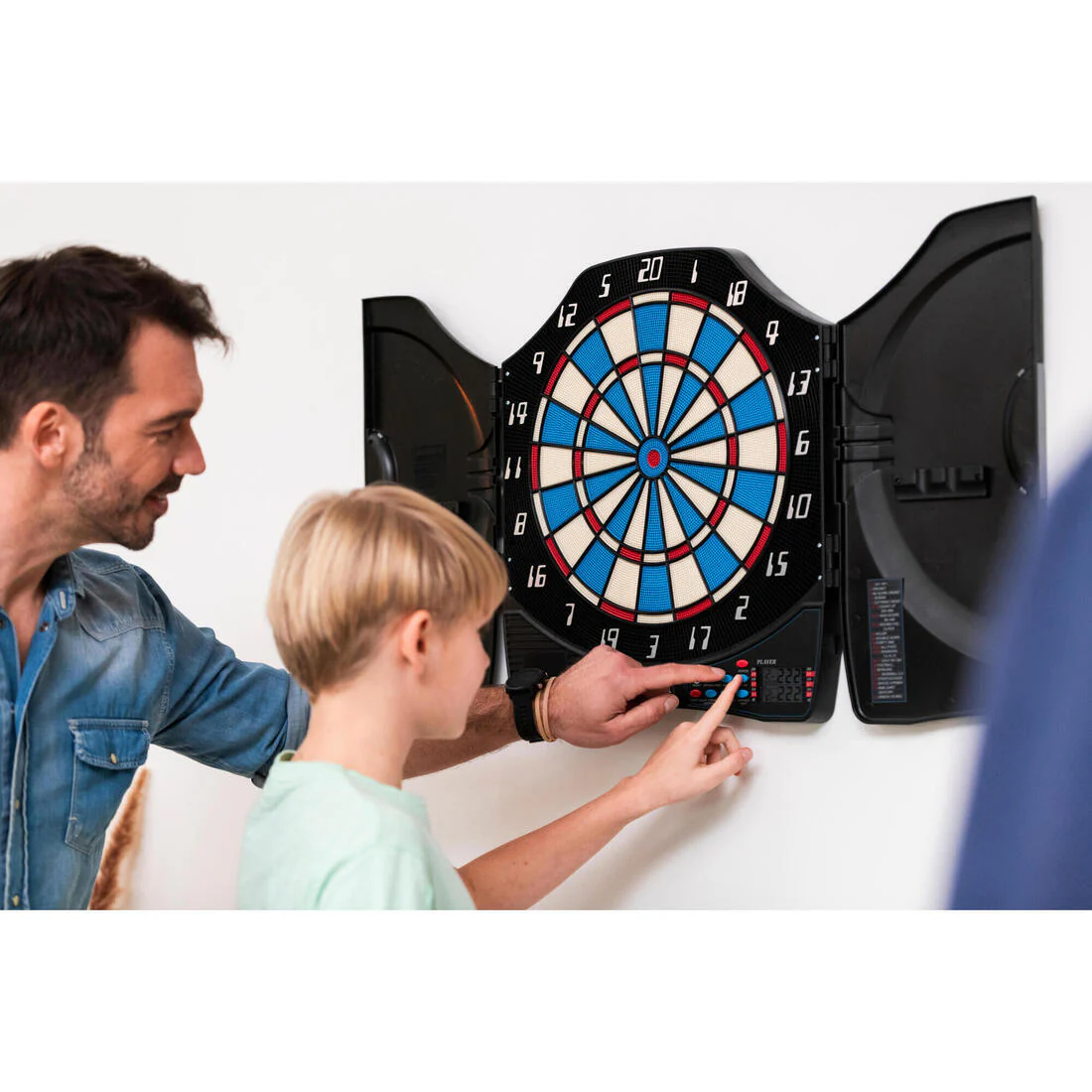 ED310 electronic dartboard - Image 2