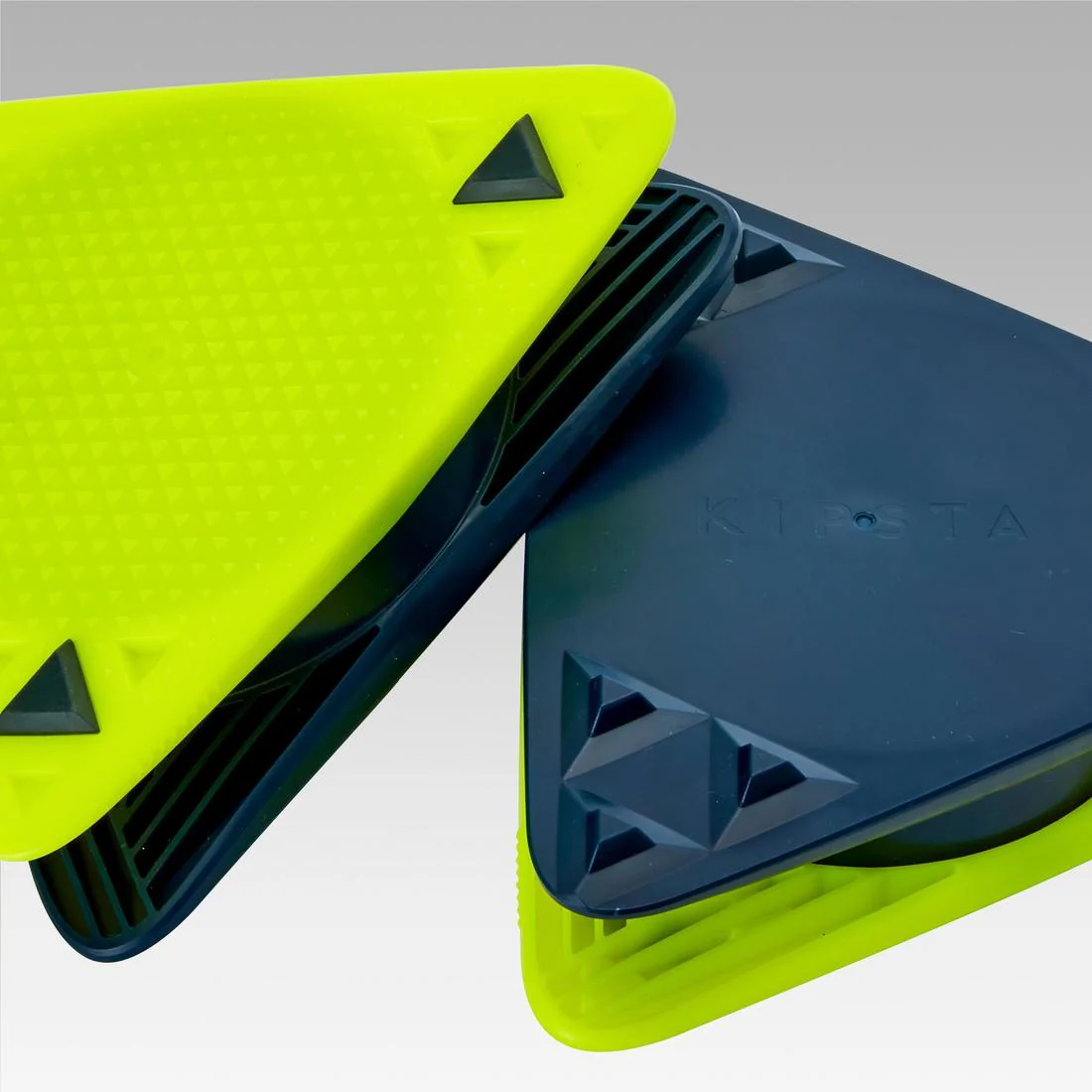 Essential Pitch Marker - Yellow and Blue - Image 8