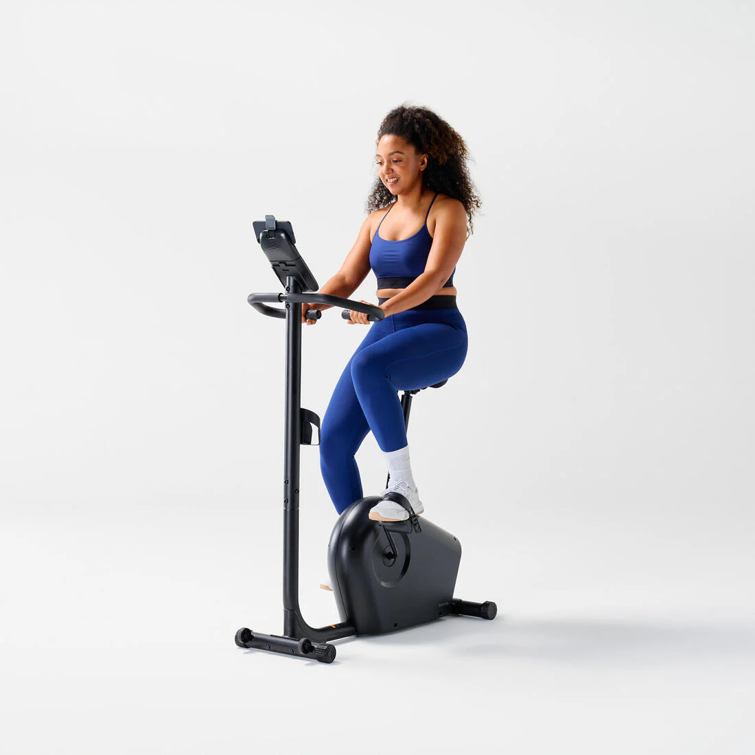 Exercise Bike with Motorised Resistance EB140 B, with Decathlon Warranty - Image 7