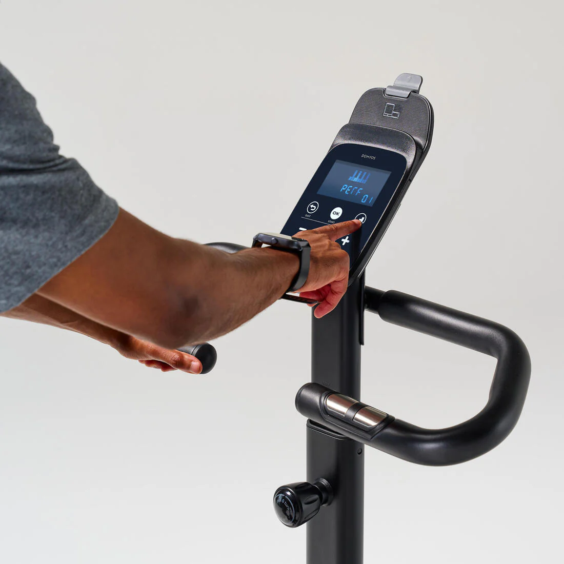 Exercise Bike with Motorised Resistance EB520 B, with Decathlon Warranty - Image 10