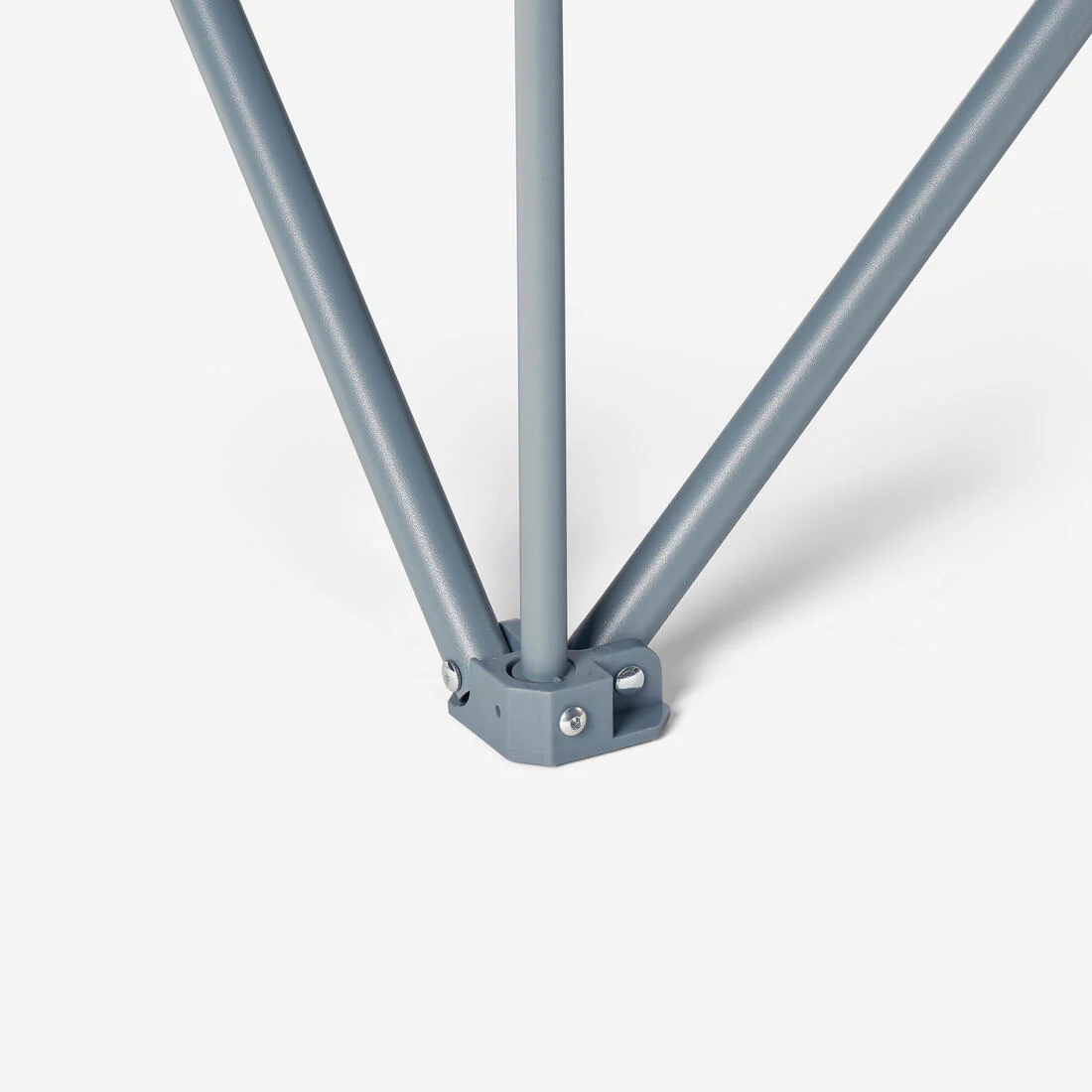 Extra-wide, comfortable folding camping chair, with armrests - Image 5