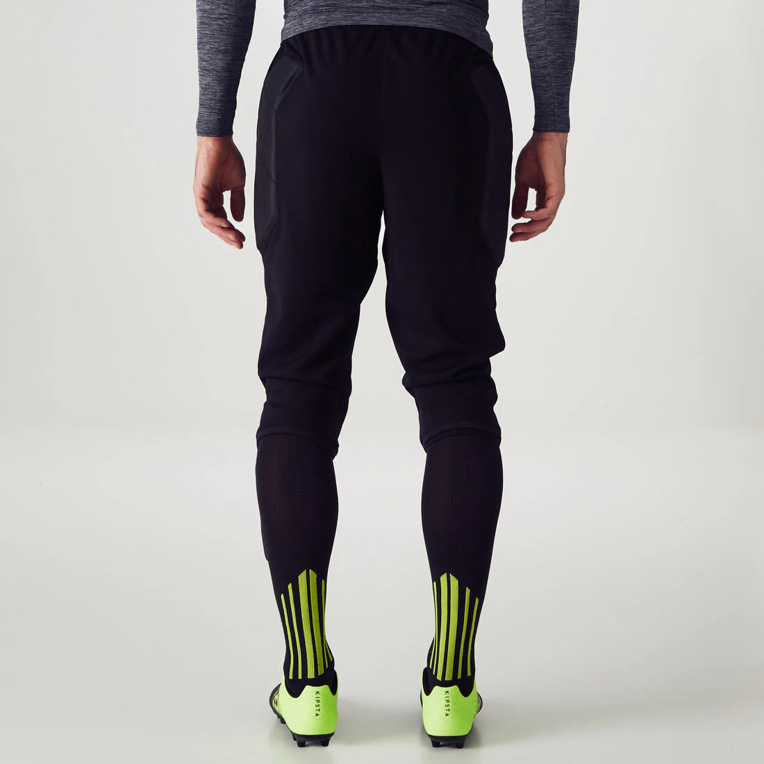 F100 Kids' Goalkeeper Cropped Bottoms - Black - Image 4