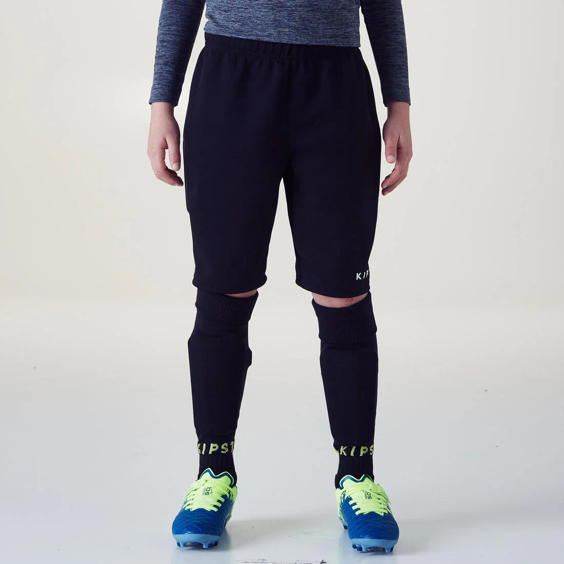 F100 Kids' Goalkeeper Shorts - Black - Image 2