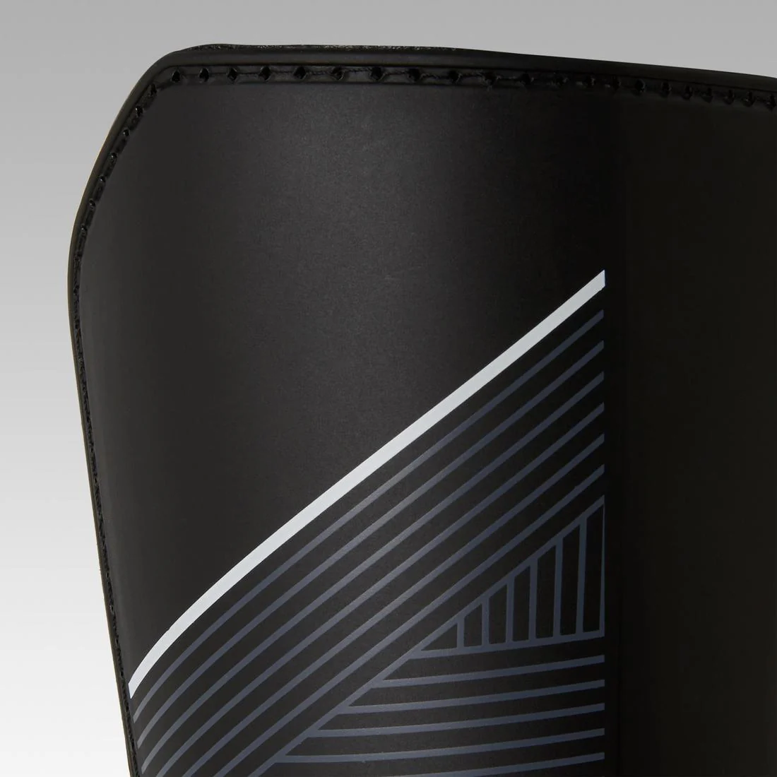 F140 Adult Football Shin Pads - Black - Image 5