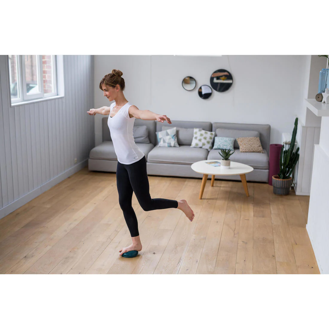 Fitness Reversible & Adjustable Feet Mobility Balance Station - Grey/Green - Image 11