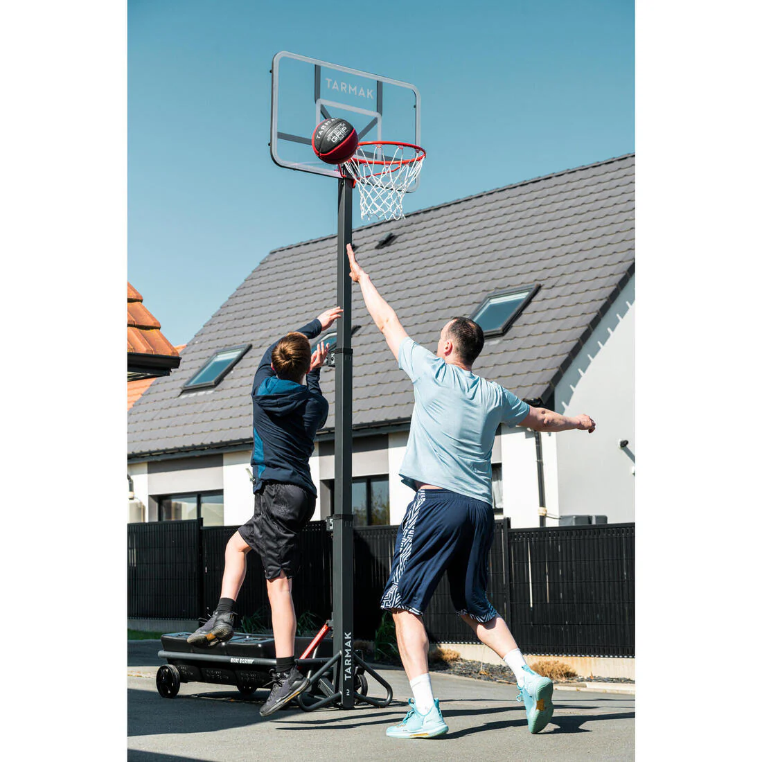 Foldable Basketball Hoop with Base & Transparent Backboard, 2.4–3.05 m, B500 Box - Image 34