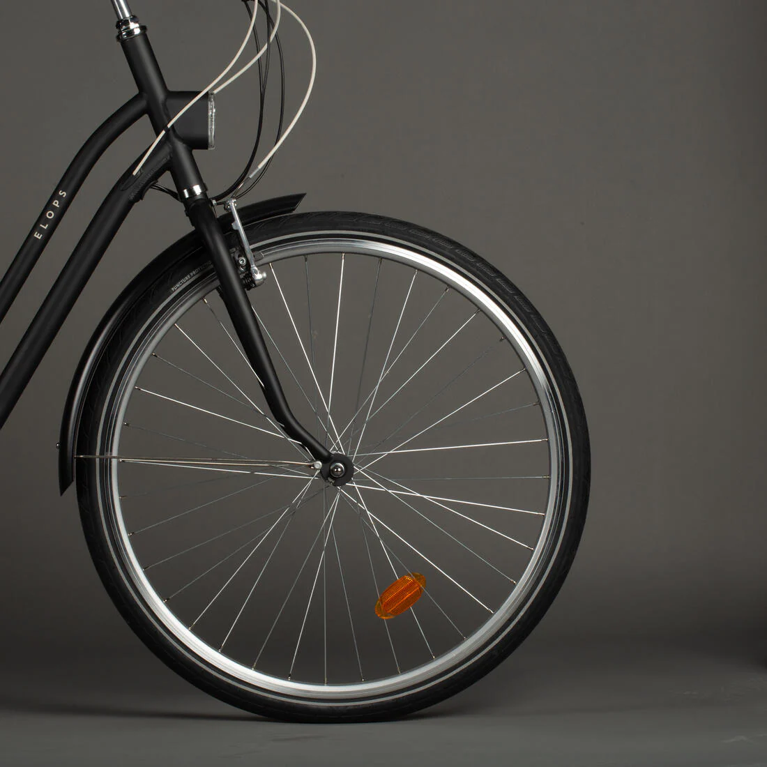 Fully-equipped, v-brake, low frame electric city bike, black - Image 22