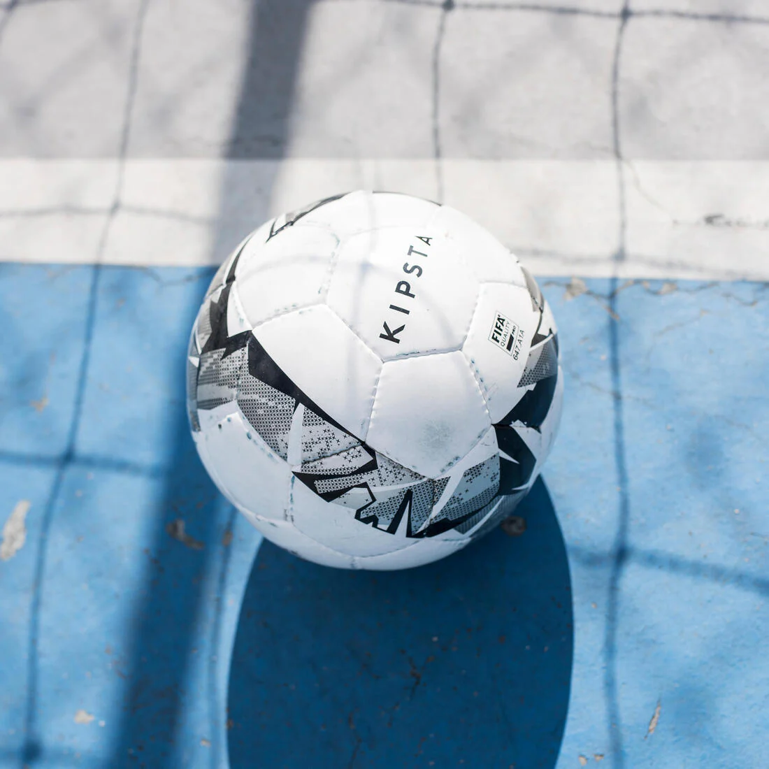 Futsal Ball FS900 63 cm - White/Grey - Image 6