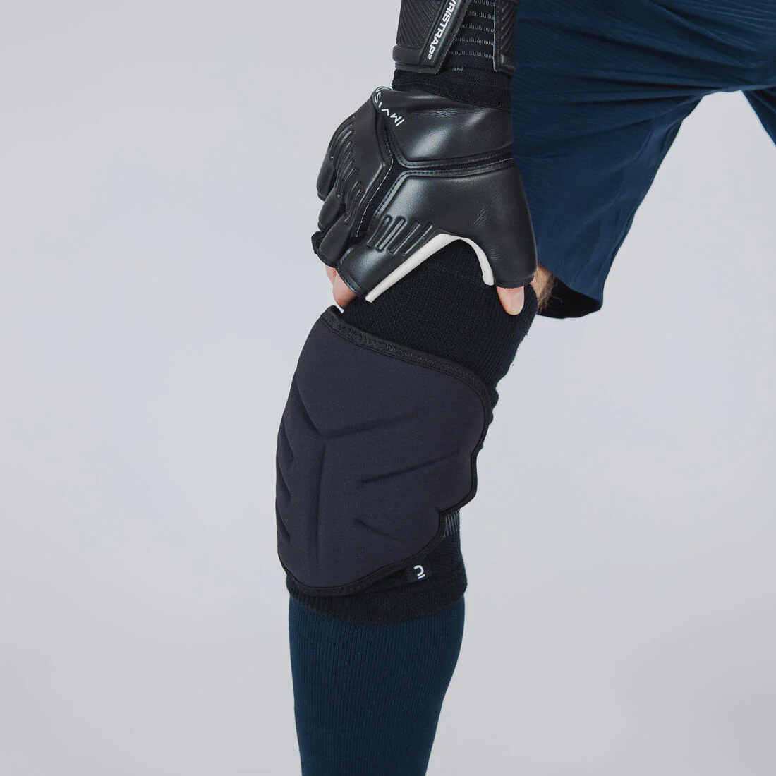 Futsal Goalkeeper Protective Knee Pads - Black - Image 4